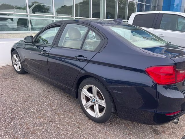 2014 Imperial Blue Metallic BMW 3 Series 320i xDrive AWD Sedan
