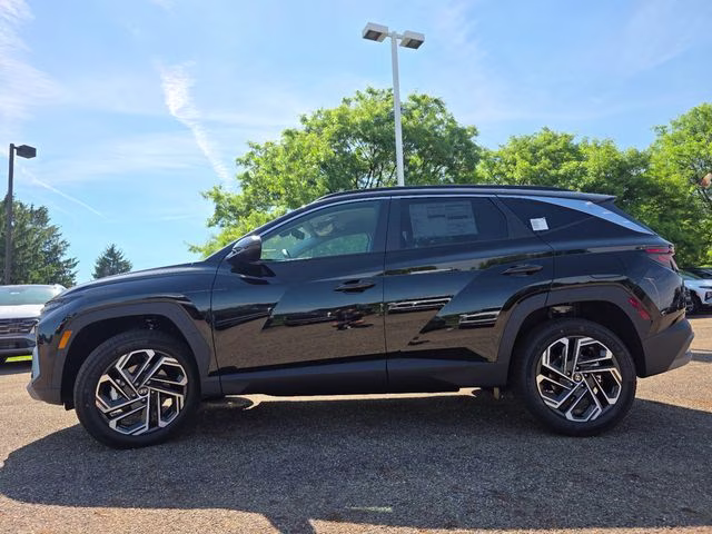 2026 Phantom Black Hyundai Tucson SEL AWD SUV