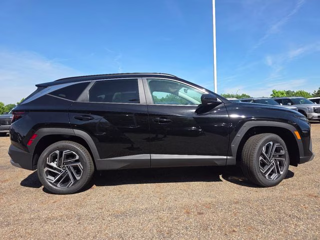2026 Phantom Black Hyundai Tucson SEL AWD SUV