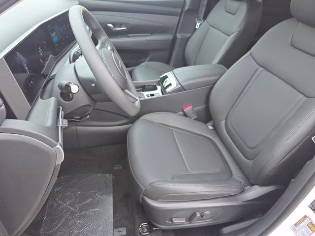 2026 White Pearl Hyundai Tucson SEL AWD SUV