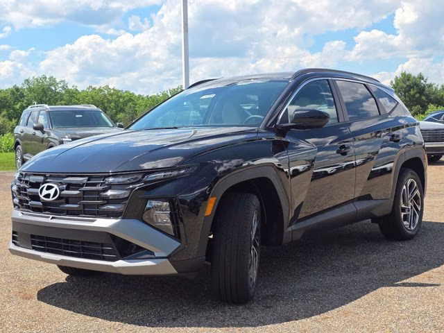 2026 Phantom Black Hyundai Tucson SEL Plus AWD SUV
