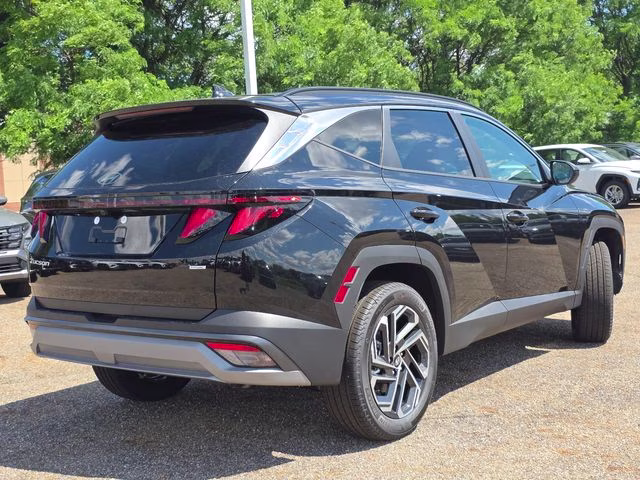 2026 Phantom Black Hyundai Tucson SEL Plus AWD SUV