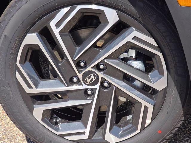 2026 Phantom Black Hyundai Tucson SEL Plus AWD SUV