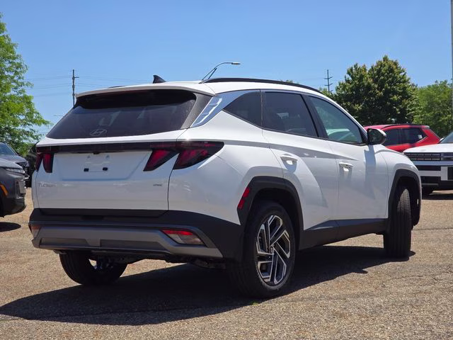 2026 White Pearl Hyundai Tucson SEL AWD SUV