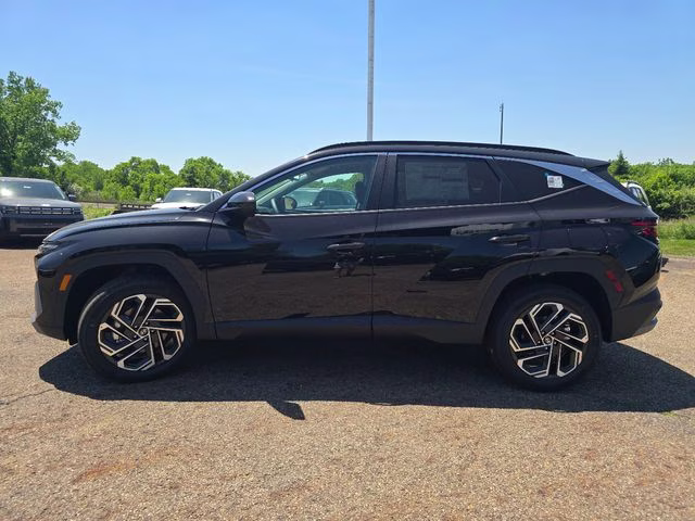 2026 Phantom Black Hyundai Tucson SEL AWD SUV