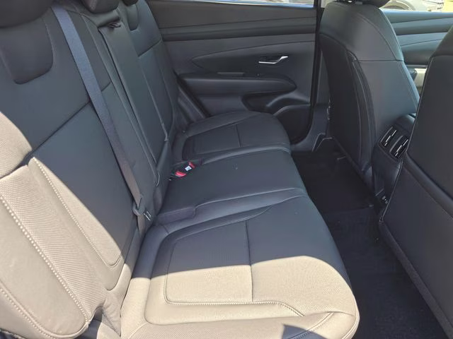 2026 Phantom Black Hyundai Tucson SEL AWD SUV