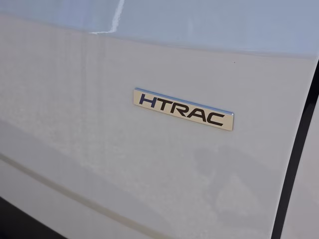 2026 White Pearl Hyundai Tucson SEL Plus AWD SUV