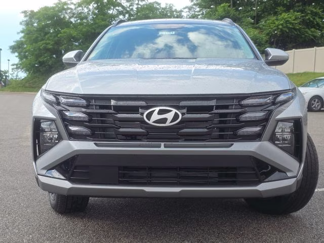 2026 Shimmering Silver Hyundai Tucson SEL Plus AWD SUV