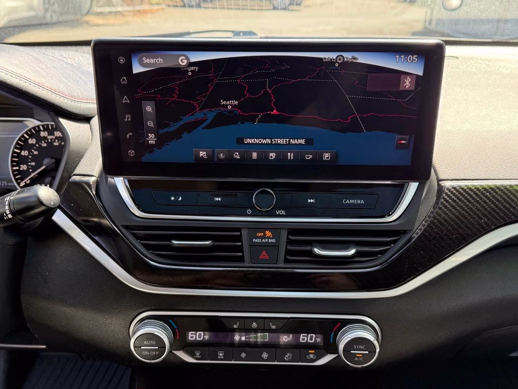 2023 Gun Metallic Nissan Altima 2.0 SR FWD Sedan