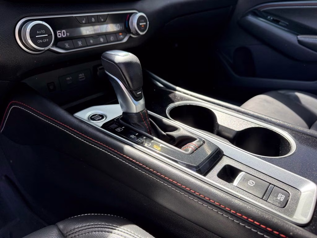 2023 Gun Metallic Nissan Altima 2.0 SR FWD Sedan