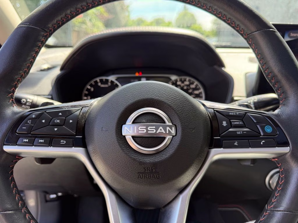 2023 Gun Metallic Nissan Altima 2.0 SR FWD Sedan
