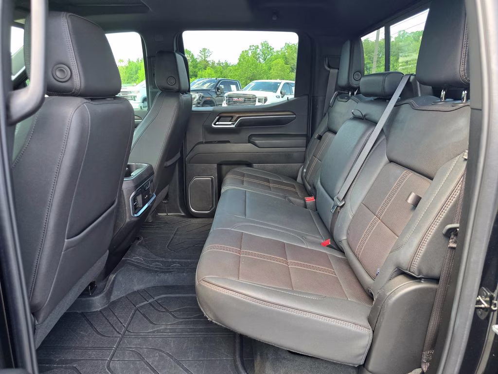 2023 Black Chevrolet Silverado 1500 High Country 4X4 Truck