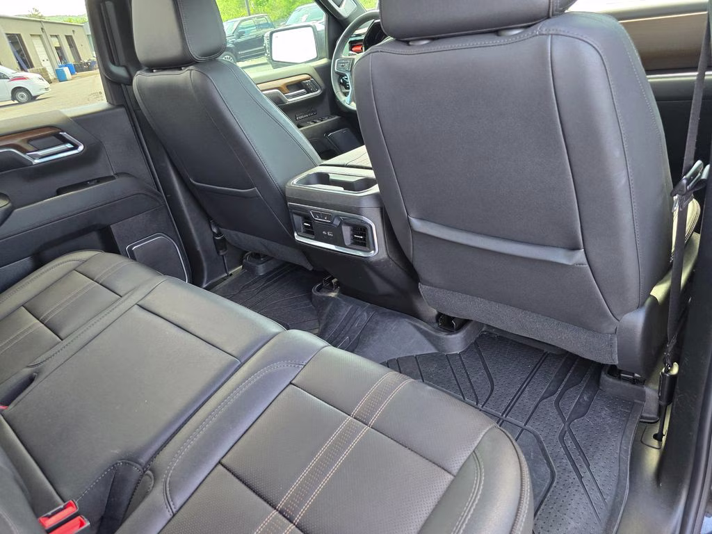 2023 Black Chevrolet Silverado 1500 High Country 4X4 Truck