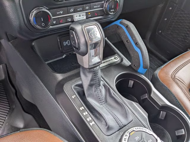 2022 Oxford White Ford Bronco Outer Banks 4X4 SUV
