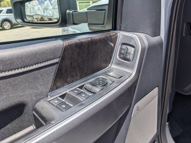 2026 Glacier Gray Metallic Tri-Coat Ford Super Duty F-250 SRW Lariat 4X4 Truck