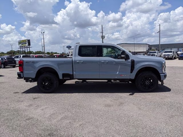 2026 Glacier Gray Metallic Tri-Coat Ford Super Duty F-250 SRW Lariat 4X4 Truck