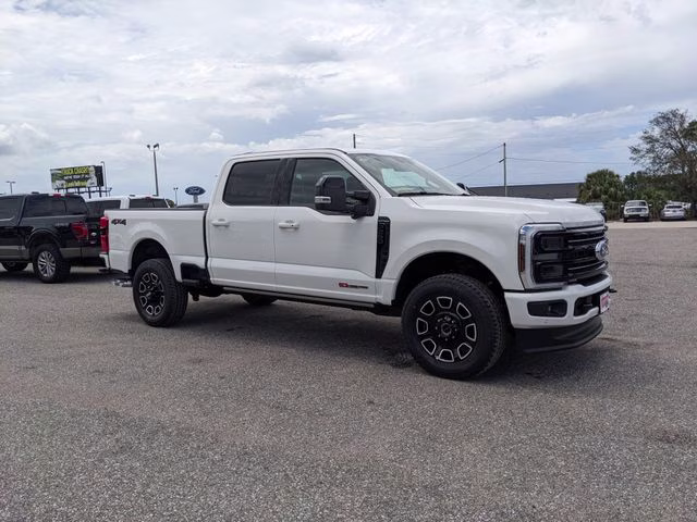 2026 Star White Metallic Tri-Coat Ford Super Duty F-250 SRW Platinum 4X4 Truck