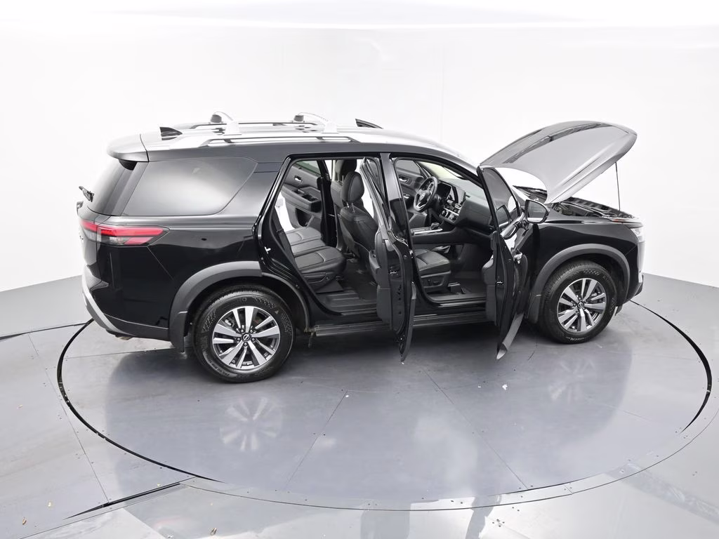 2024 Super Black Nissan Pathfinder SL FWD SUV