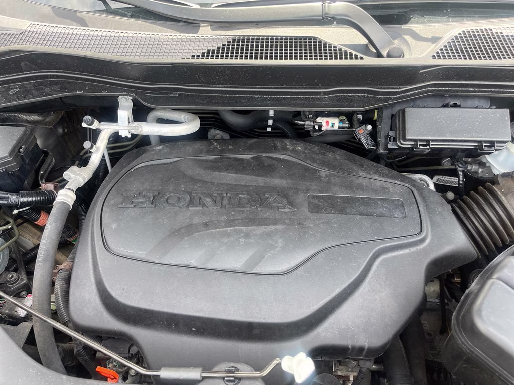2022 Crystal Black Pearl Honda Pilot EX-L AWD SUV