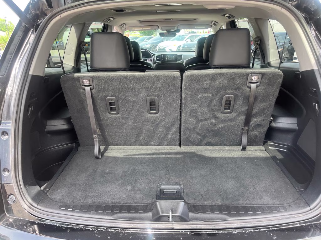 2022 Crystal Black Pearl Honda Pilot EX-L AWD SUV