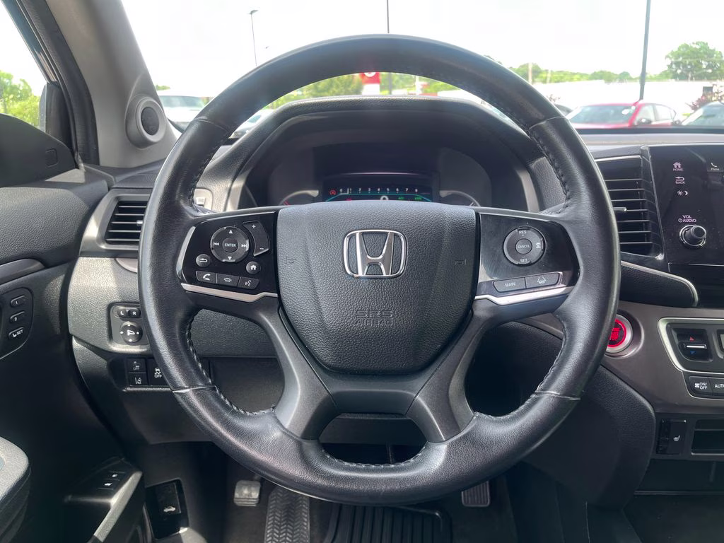 2022 Crystal Black Pearl Honda Pilot EX-L AWD SUV