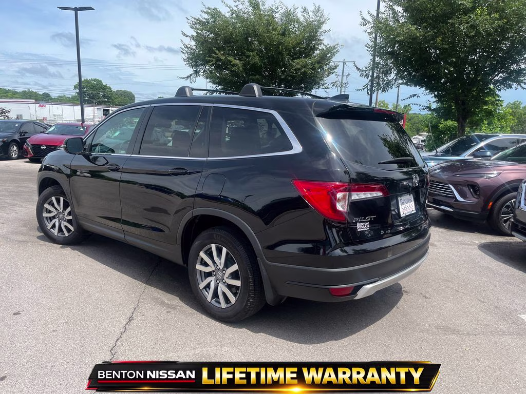 2022 Crystal Black Pearl Honda Pilot EX-L AWD SUV