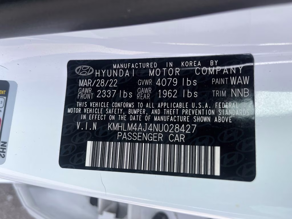 2022 Ceramic White Hyundai Elantra Hybrid Blue FWD Sedan