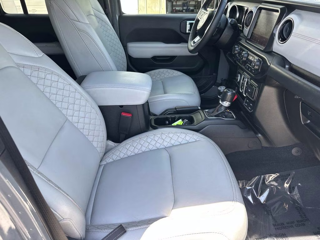 2023 Sting-Gray Clearcoat Jeep Wrangler High Altitude 4xe 4X4 SUV
