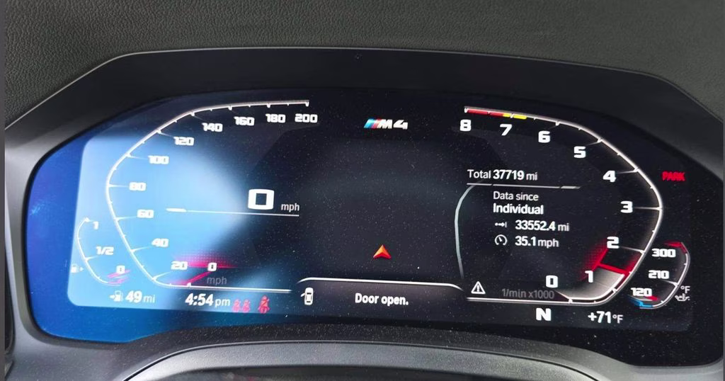 2021 Brooklyn Gray Metallic BMW M4 Base RWD Coupe