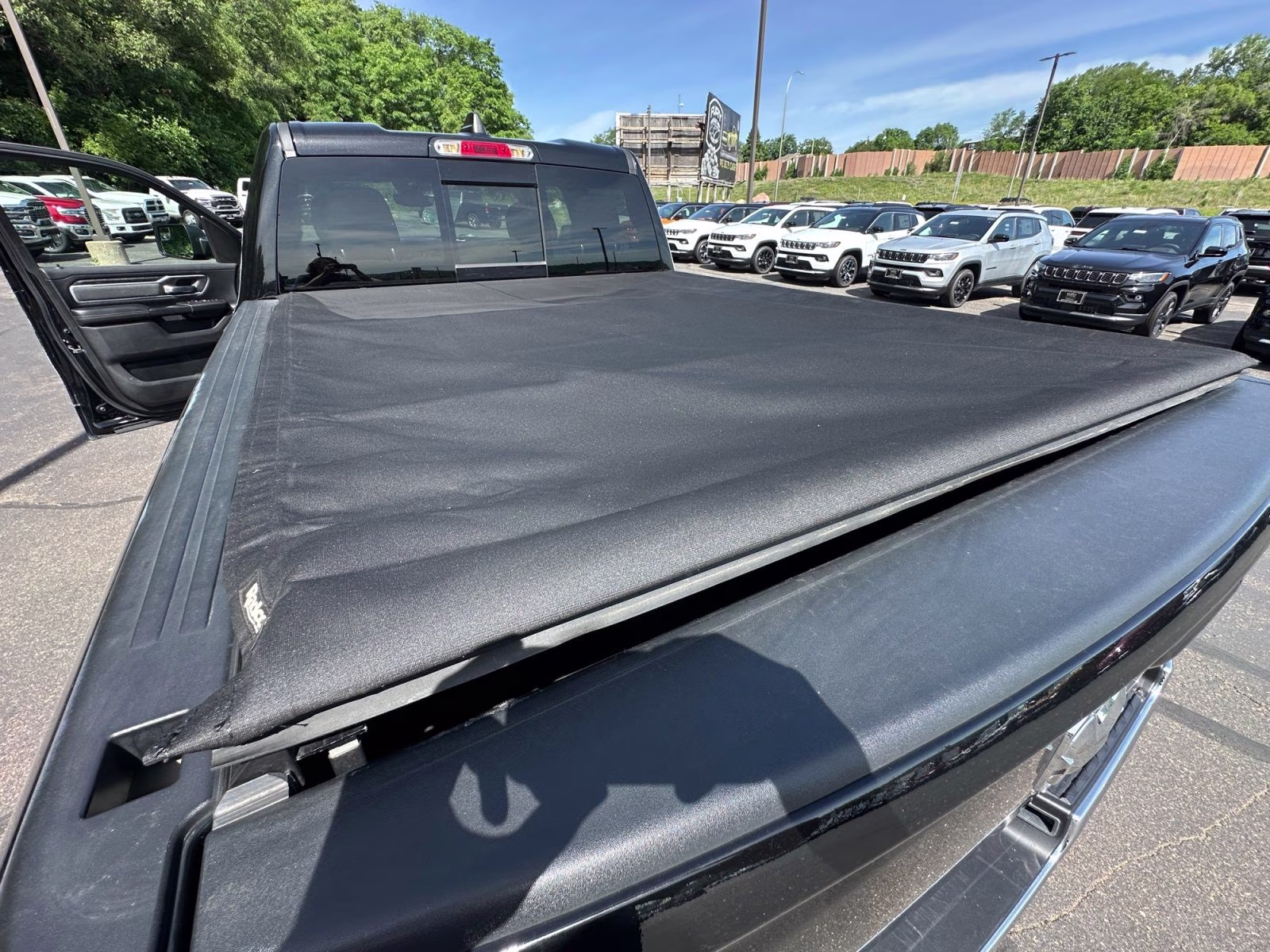 2021 Diamond Black Crystal Pearlcoat Ram 1500 Big Horn/Lone Star 4X4 Truck