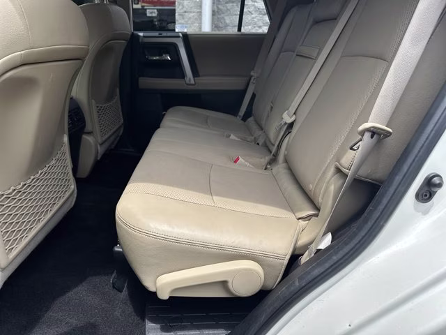 2019 Blizzard Pearl Toyota 4Runner SR5 2WD RWD SUV