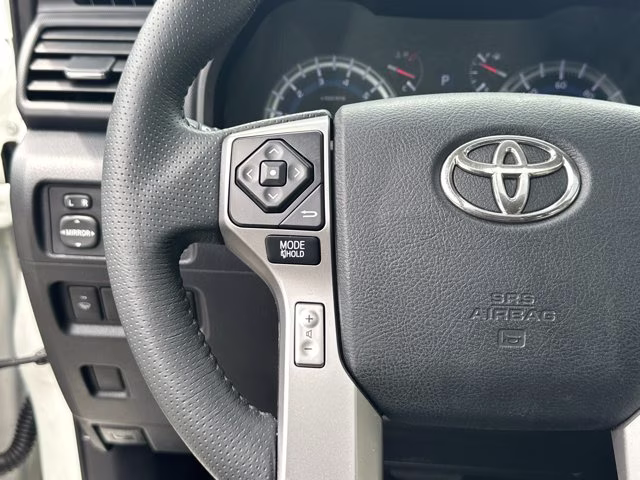 2019 Blizzard Pearl Toyota 4Runner SR5 2WD RWD SUV