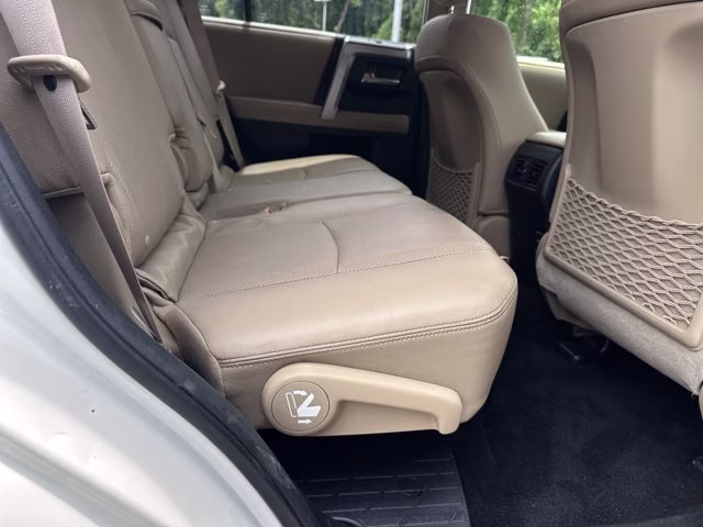 2019 Blizzard Pearl Toyota 4Runner SR5 2WD RWD SUV