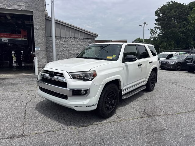 2019 Blizzard Pearl Toyota 4Runner SR5 2WD RWD SUV