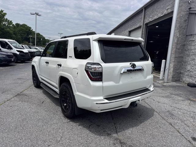 2019 Blizzard Pearl Toyota 4Runner SR5 2WD RWD SUV