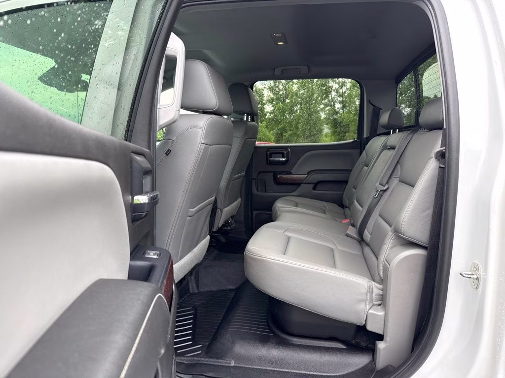 2018 Summit White GMC Sierra 1500 SLT 4X4 Truck