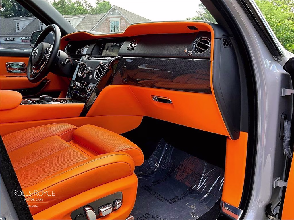 2023 Tempest Gray Rolls-Royce Cullinan Black Badge AWD SUV