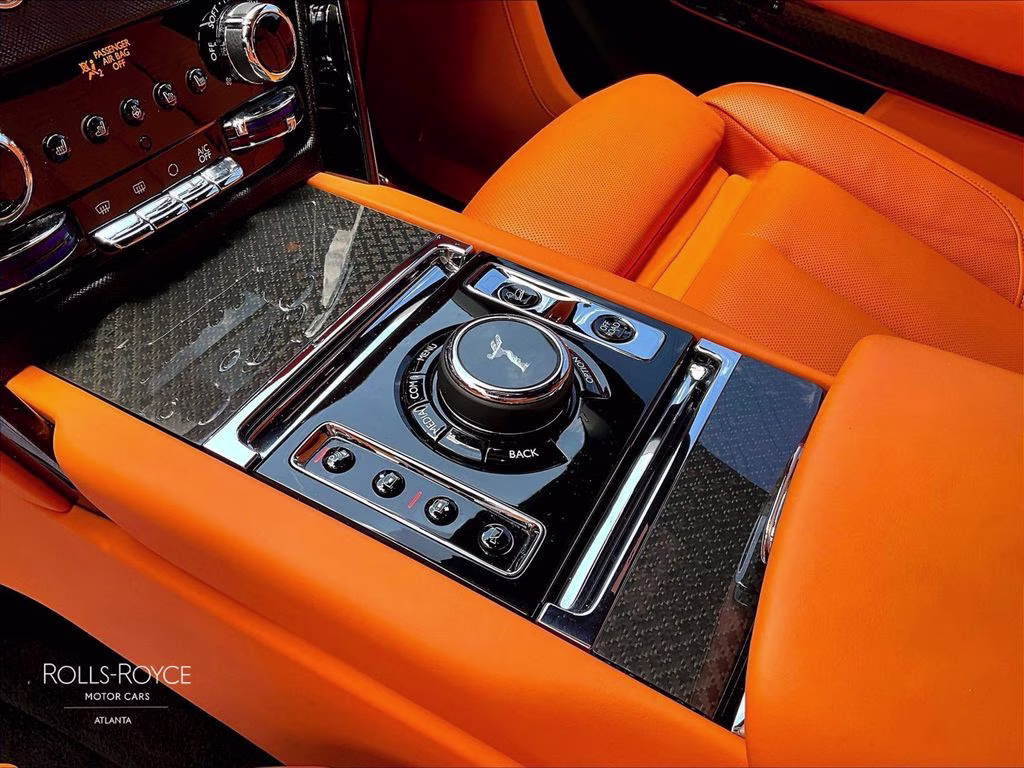 2023 Tempest Gray Rolls-Royce Cullinan Black Badge AWD SUV