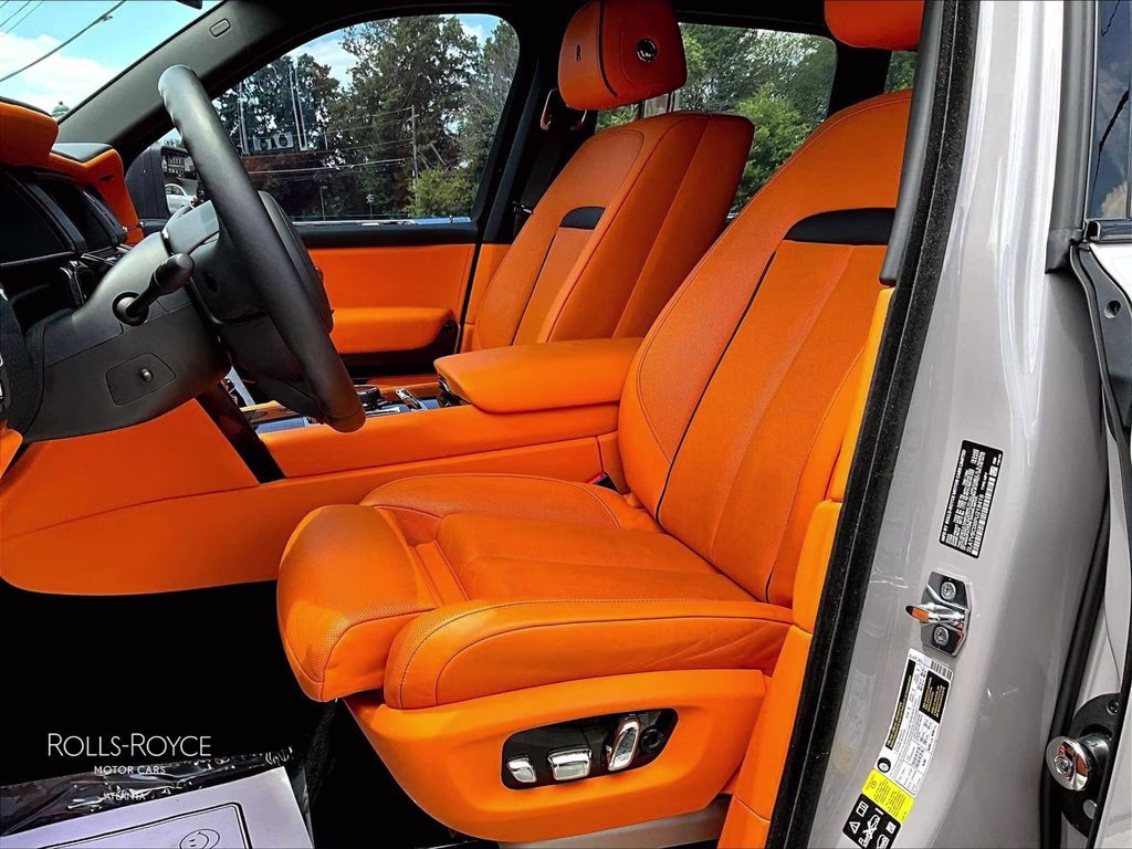 2023 Tempest Gray Rolls-Royce Cullinan Black Badge AWD SUV