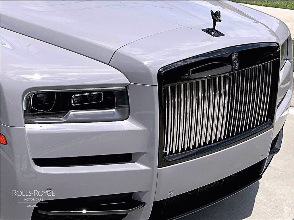 2023 Tempest Gray Rolls-Royce Cullinan Black Badge AWD SUV