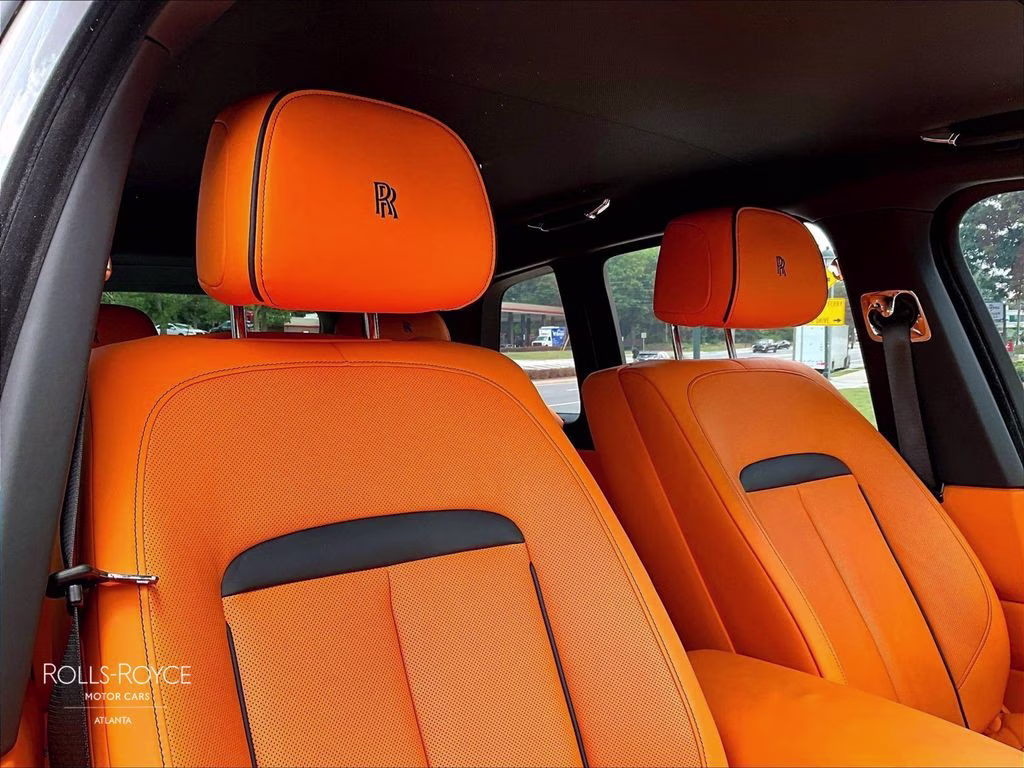 2023 Tempest Gray Rolls-Royce Cullinan Black Badge AWD SUV