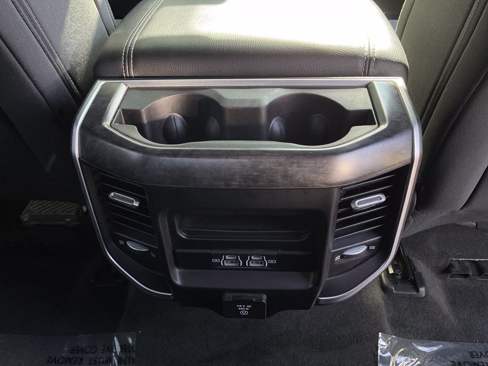 2021 Diamond Black Crystal Pearlcoat Ram 1500 Big Horn/Lone Star 4X4 Truck