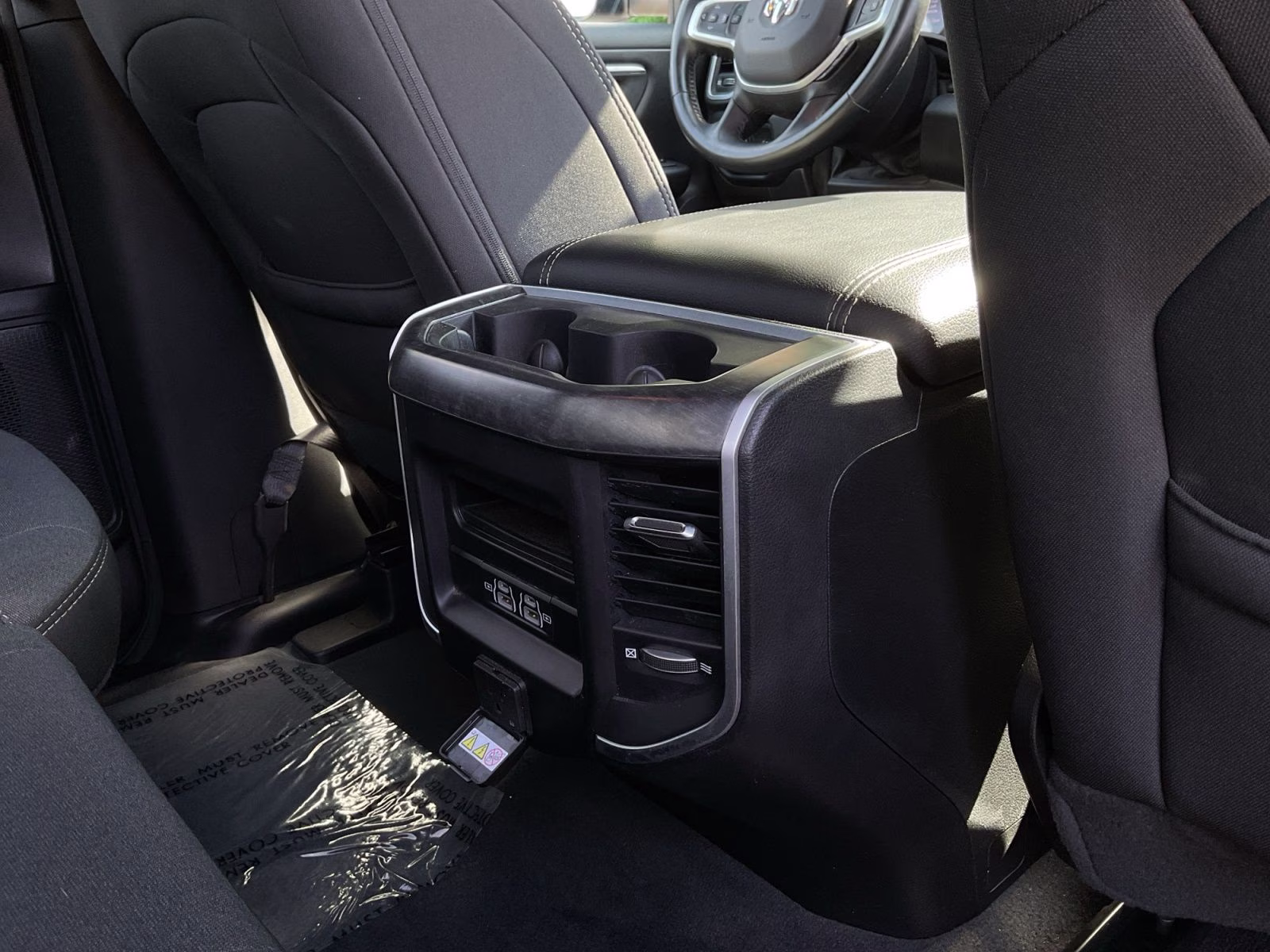 2021 Diamond Black Crystal Pearlcoat Ram 1500 Big Horn/Lone Star 4X4 Truck