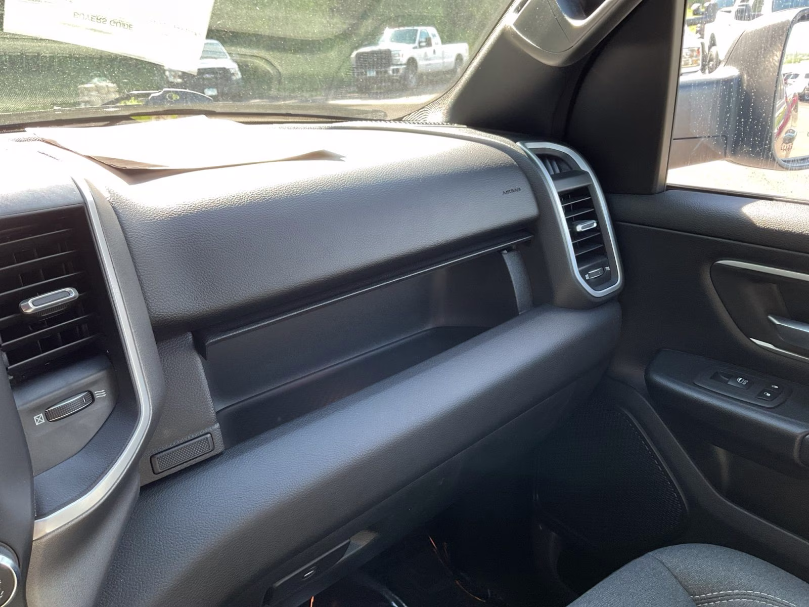 2021 Diamond Black Crystal Pearlcoat Ram 1500 Big Horn/Lone Star 4X4 Truck