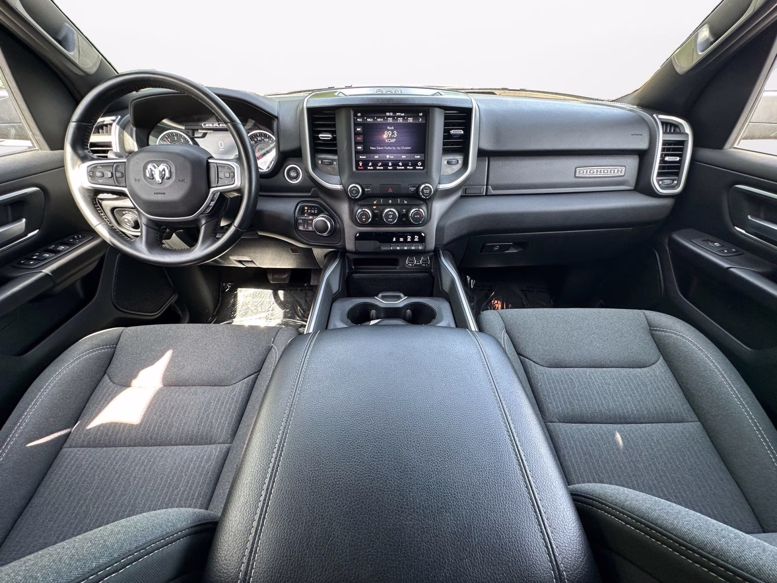 2021 Diamond Black Crystal Pearlcoat Ram 1500 Big Horn/Lone Star 4X4 Truck