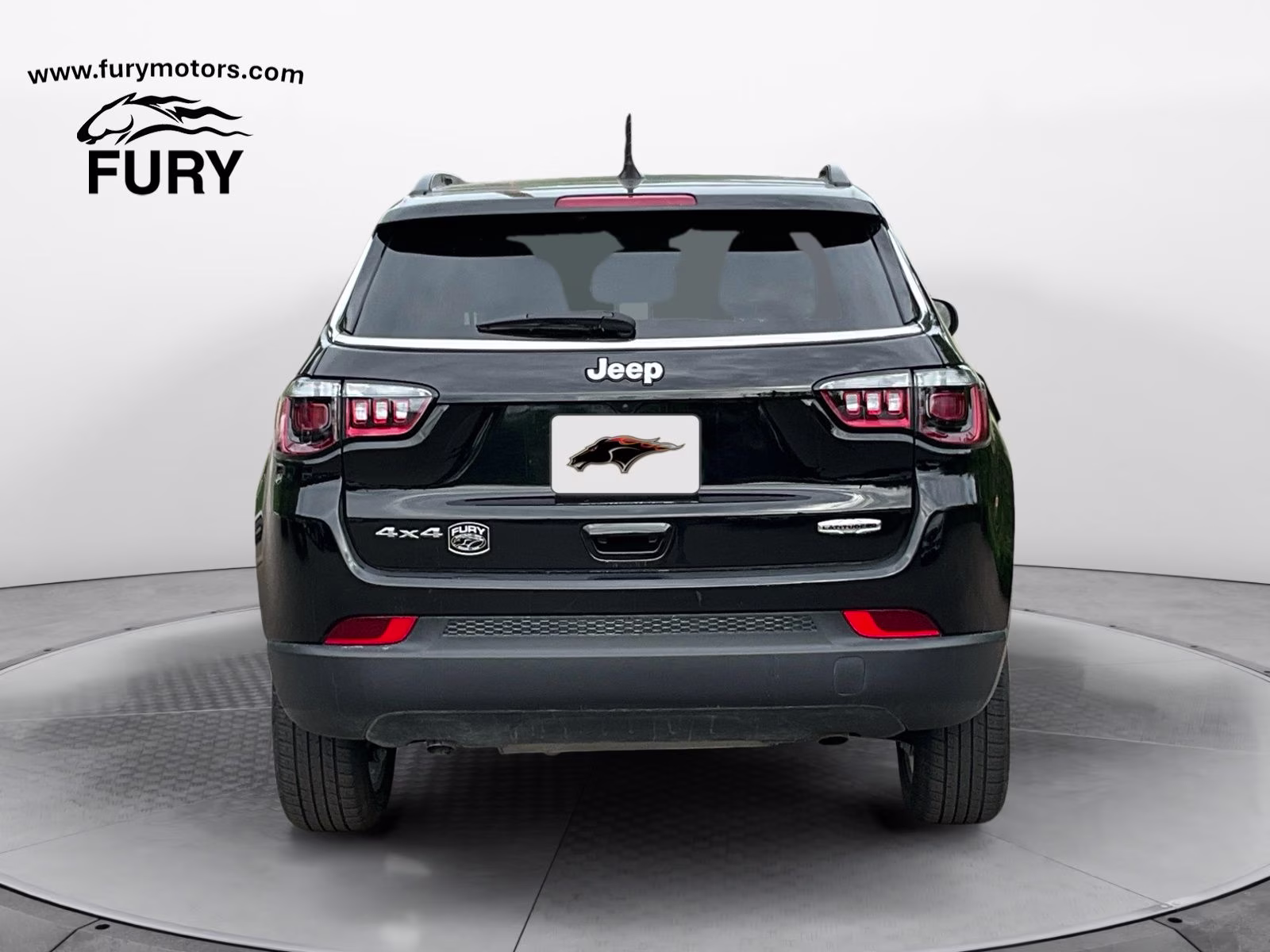 2024 Diamond Black Crystal Pearlcoat Jeep Compass Latitude Lux 4X4 SUV