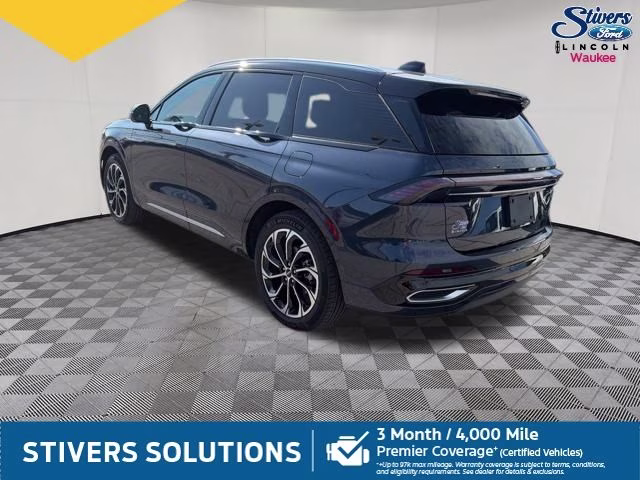 2024 Blue Panther Metallic Clearcoat Lincoln Nautilus Reserve AWD SUV
