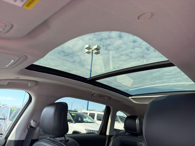 2024 Blue Panther Metallic Clearcoat Lincoln Nautilus Reserve AWD SUV