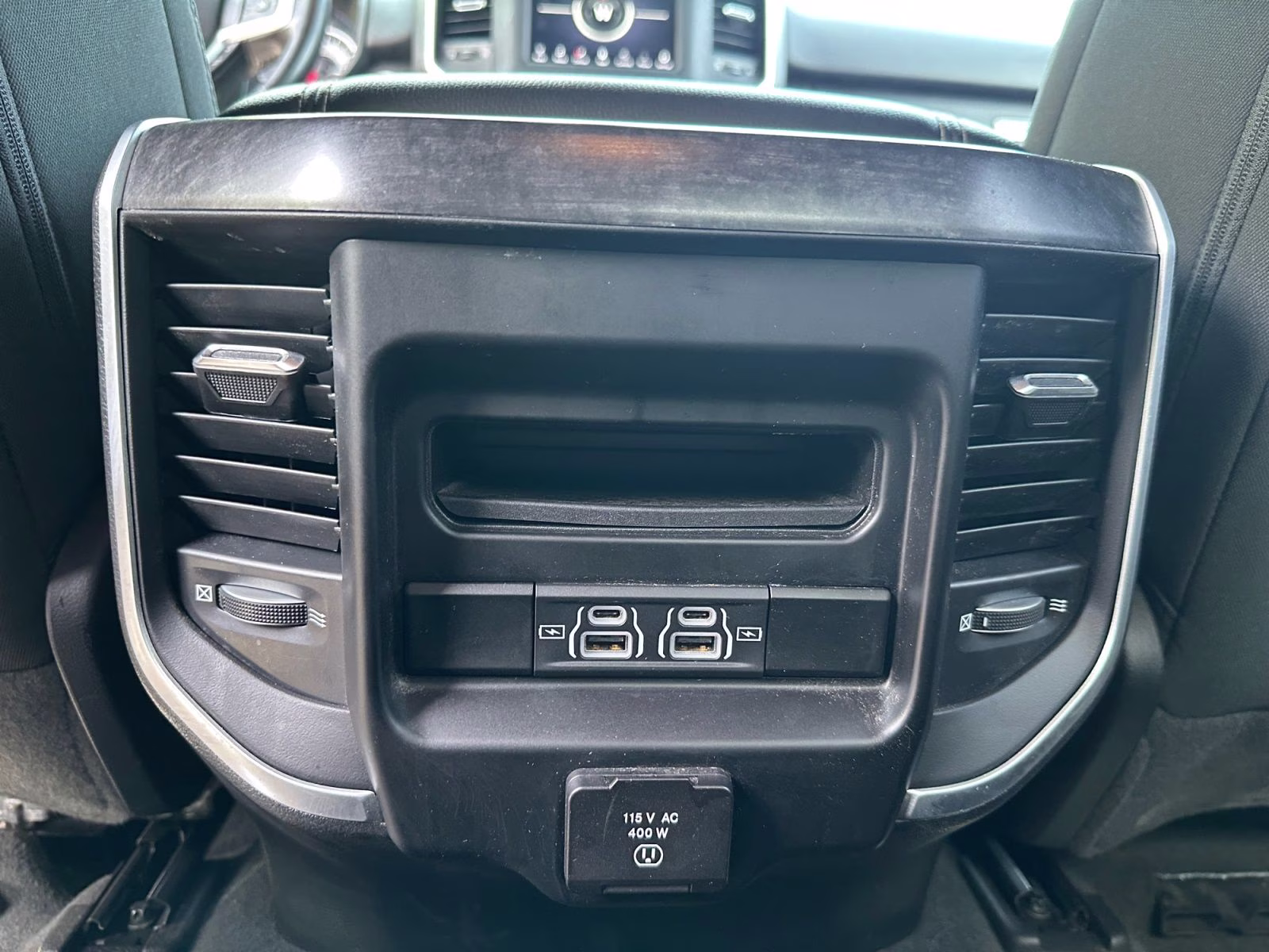 2021 Diamond Black Crystal Pearlcoat Ram 1500 Big Horn/Lone Star 4X4 Truck