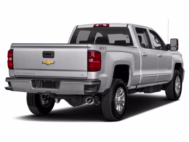 2015 SILVER Chevrolet Silverado 2500HD 4WD LT Crew Cab 4X4 Truck